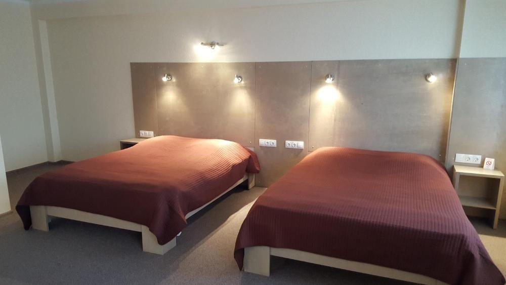 Room 4