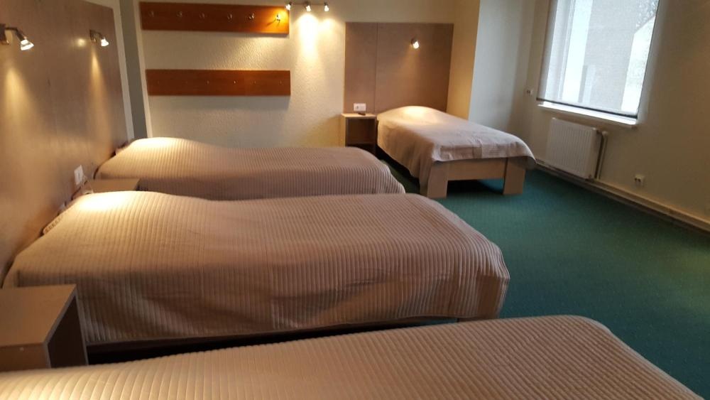 Room 6