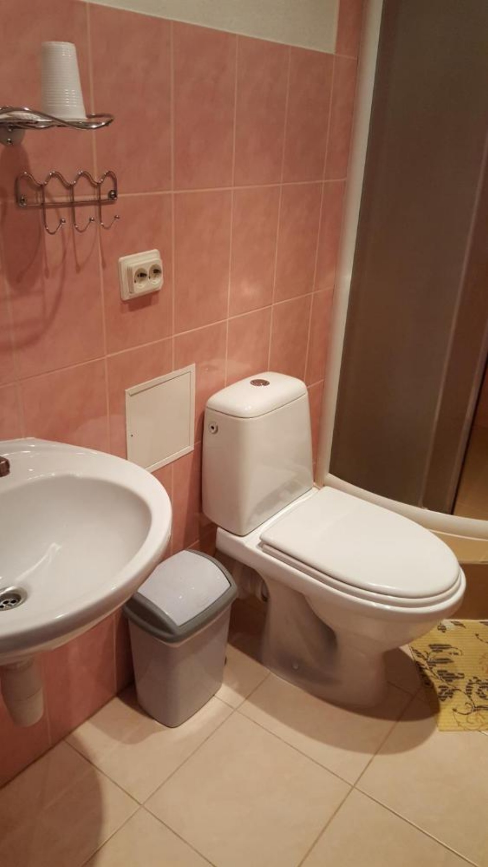 Room image 2