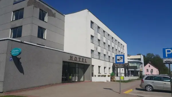 Hotel Gulbene 8